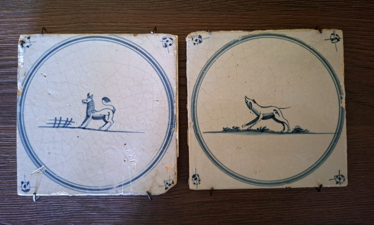 Set Of Two 18th-century Delf Tiles With A Dog Motif 