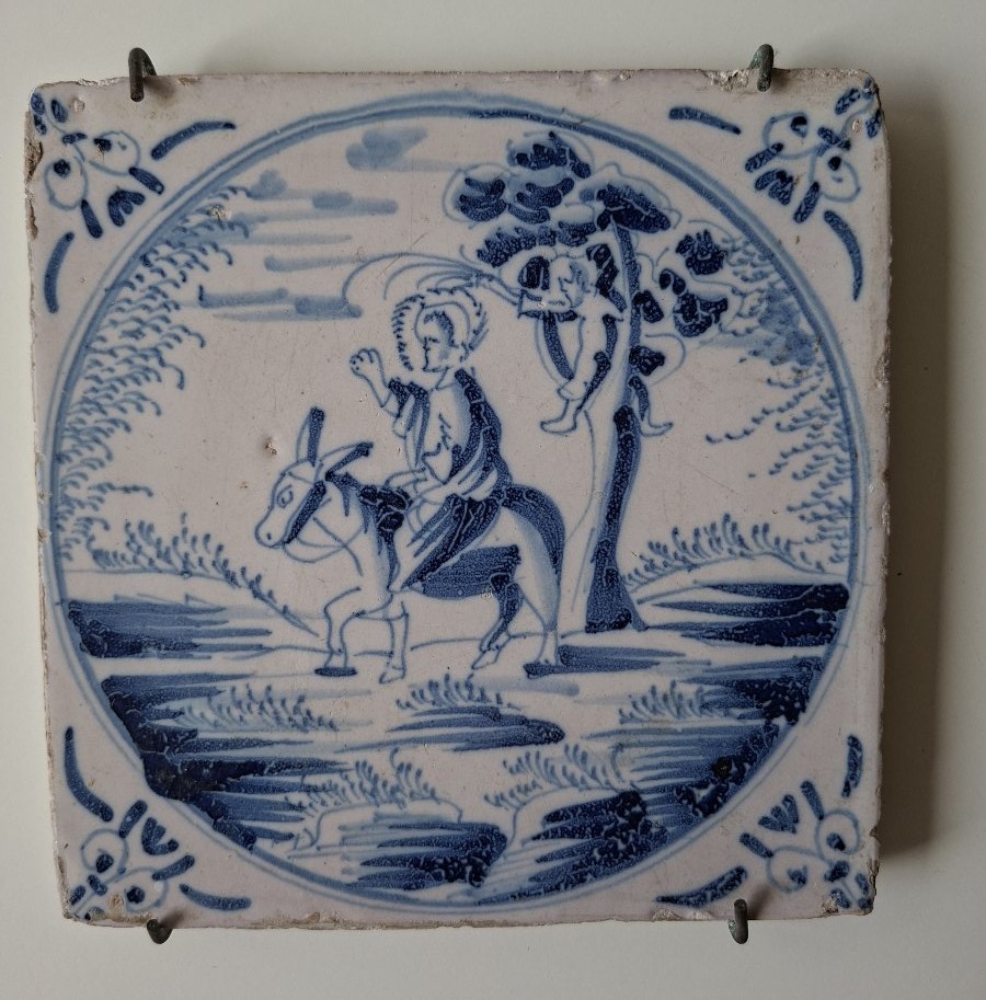 lot de trois carreaux de Delf du XVIII ème siècle à motif religieux-photo-2