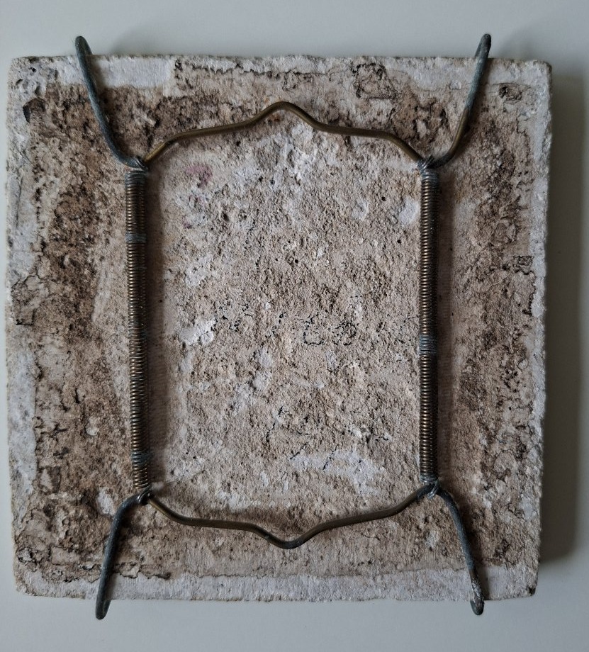 lot de trois carreaux de Delf du XVIII ème siècle à motif religieux-photo-3