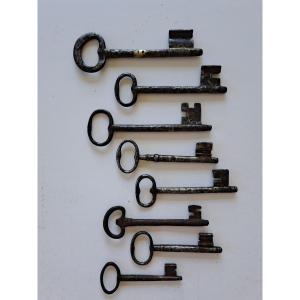 Lot Of Keys From The 17th And 18th Centuries