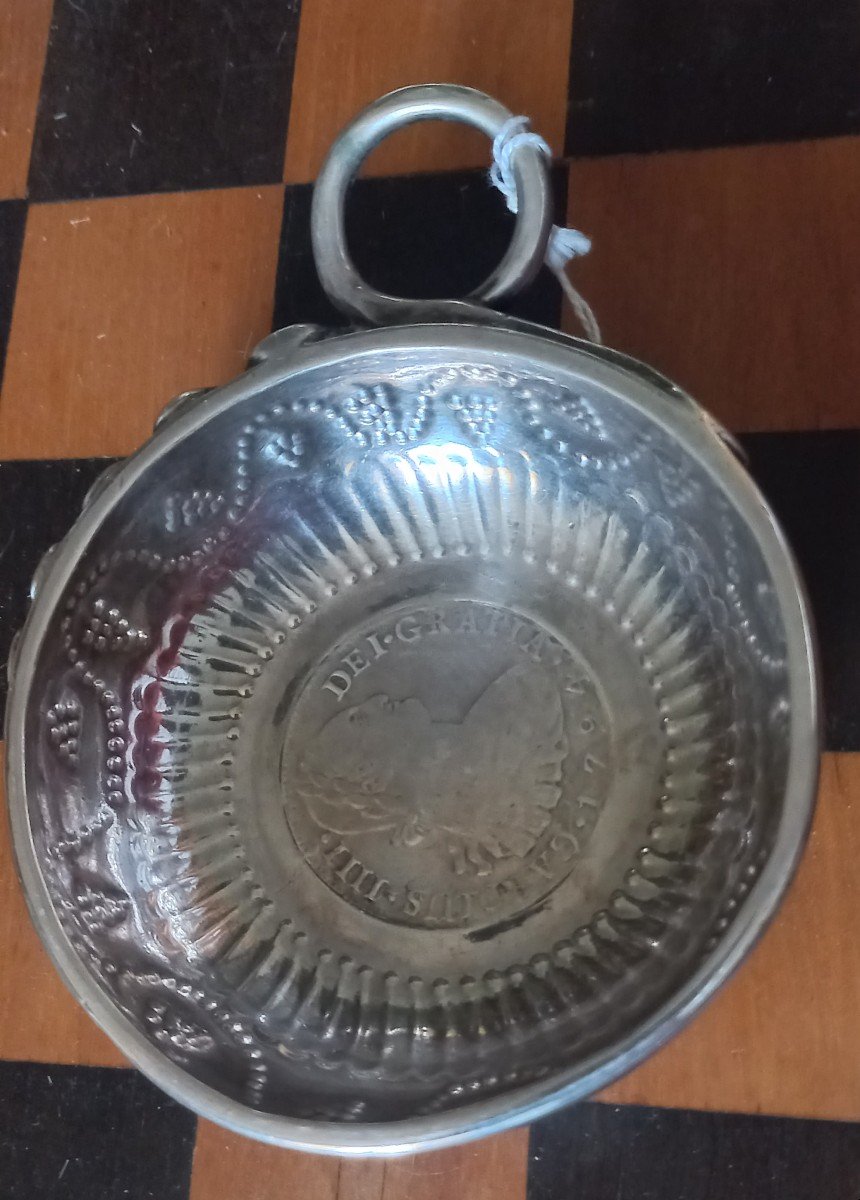 Tastevin En Argent  Avec Médaille Espagnole en argent - époque Empire