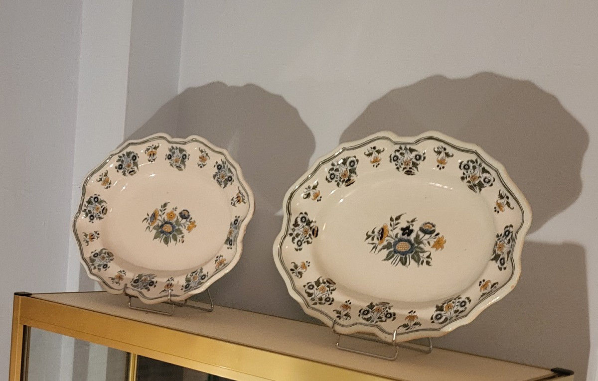 2 Moustiers Earthenware Dishes -photo-1