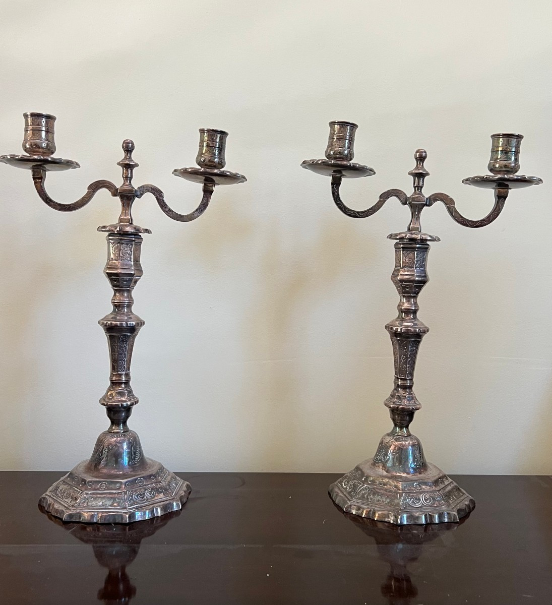 Pair Of 18th Century Silver Candlesticks -photo-2