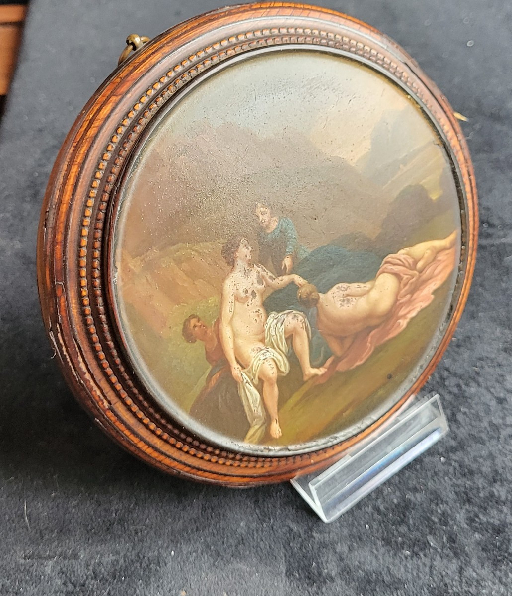 Snuffbox Lid Framed Like A Small Painting -photo-4