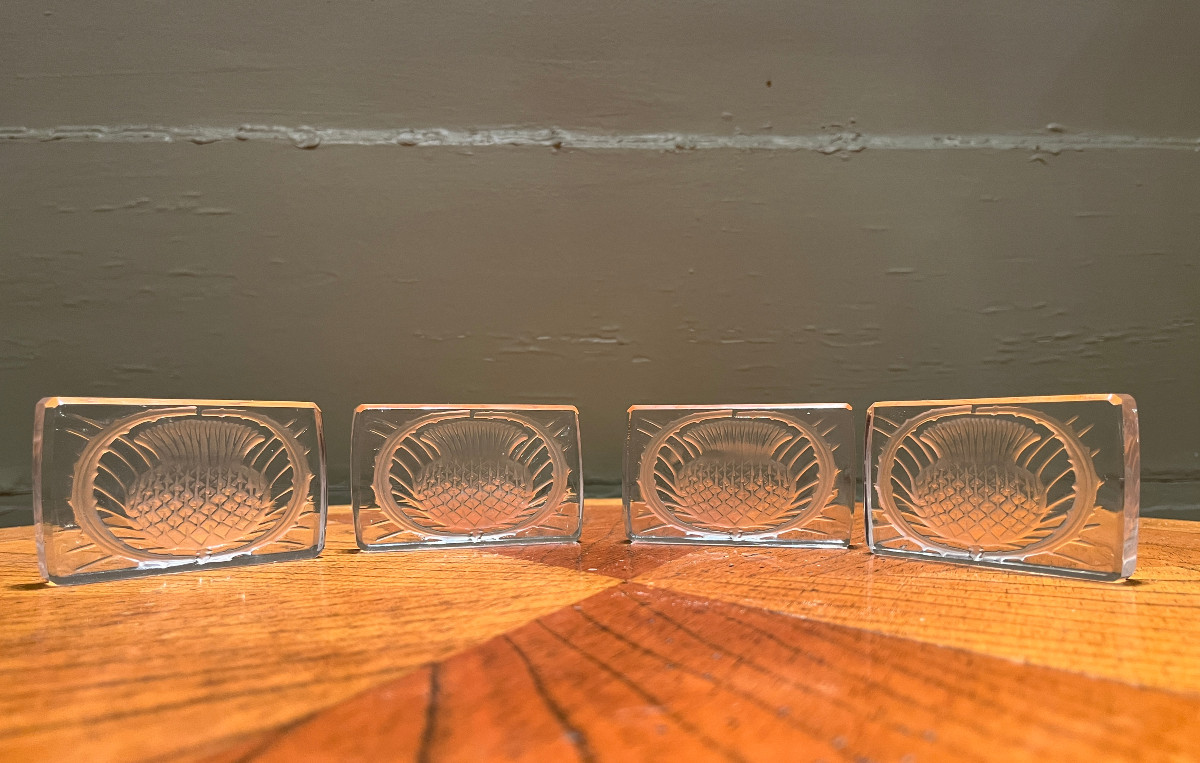 4 Lalique Knife Rests With Scottish Thistle Motif 