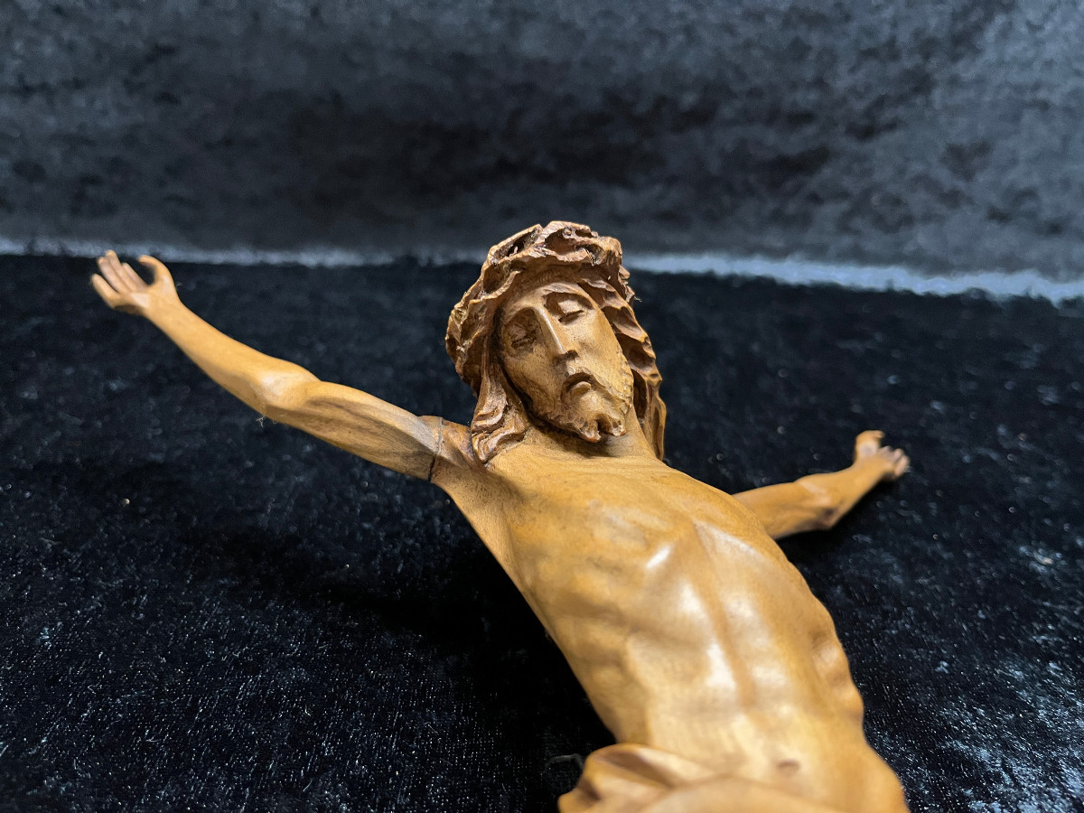 Christ Carved In Wood, 19th Century-photo-1