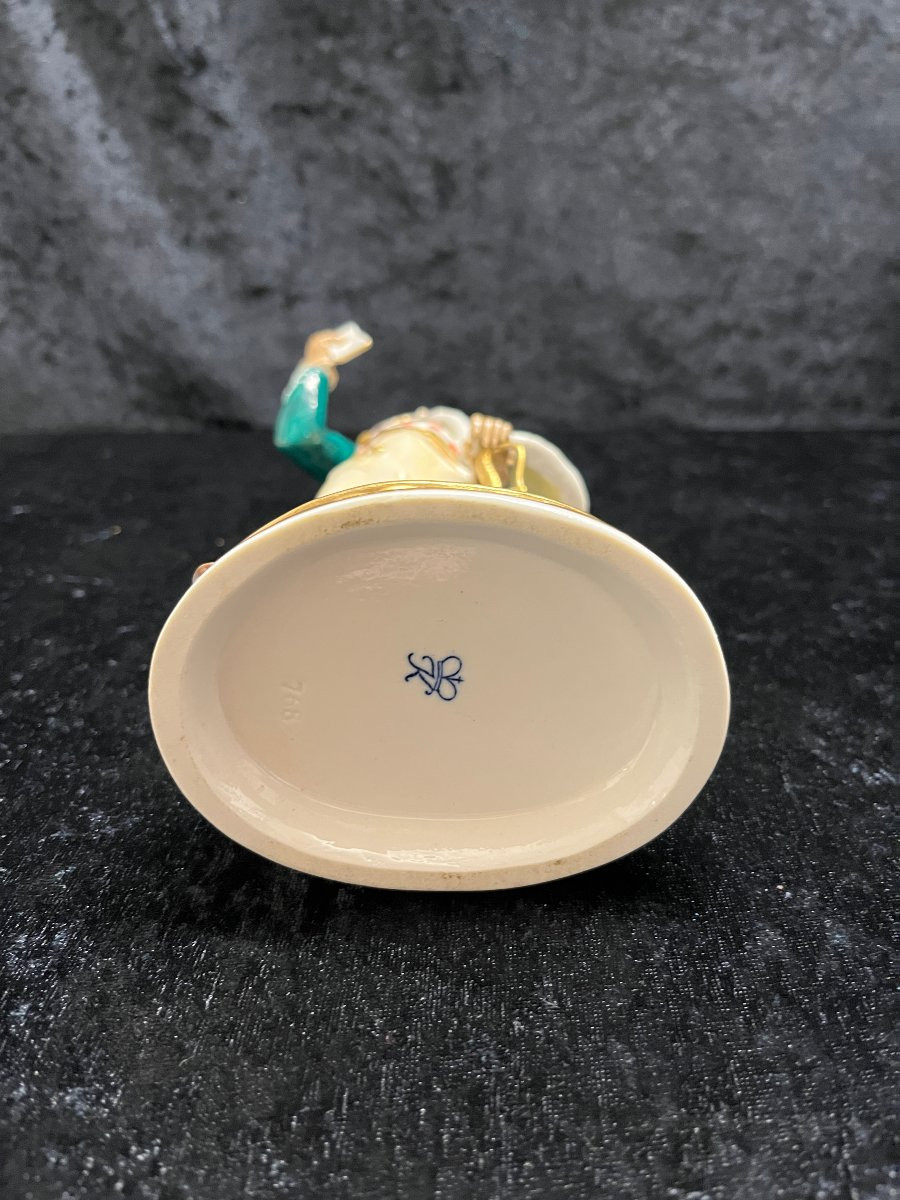 Figurine officier allemand en porcelaine de Rudolf Kämmer -photo-1