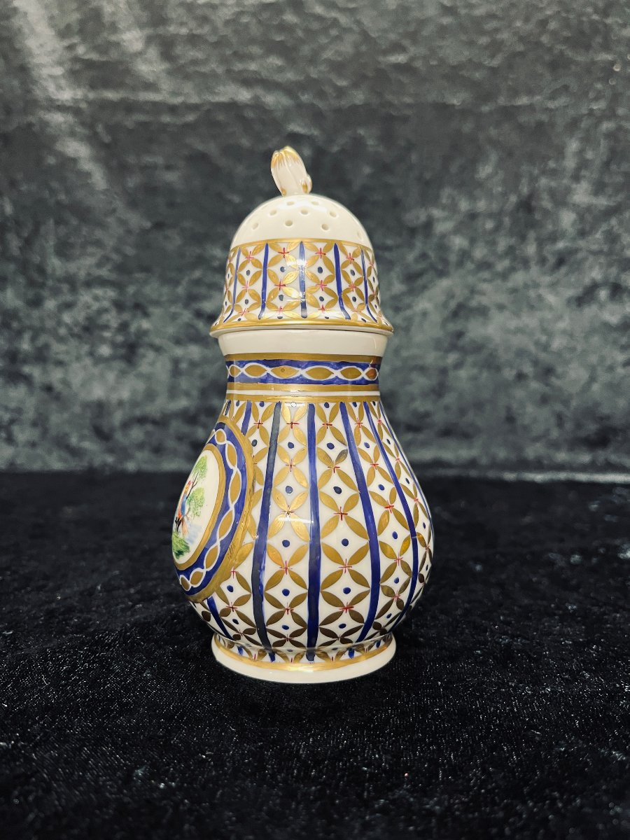 Dresden Porcelain Shaker-photo-1