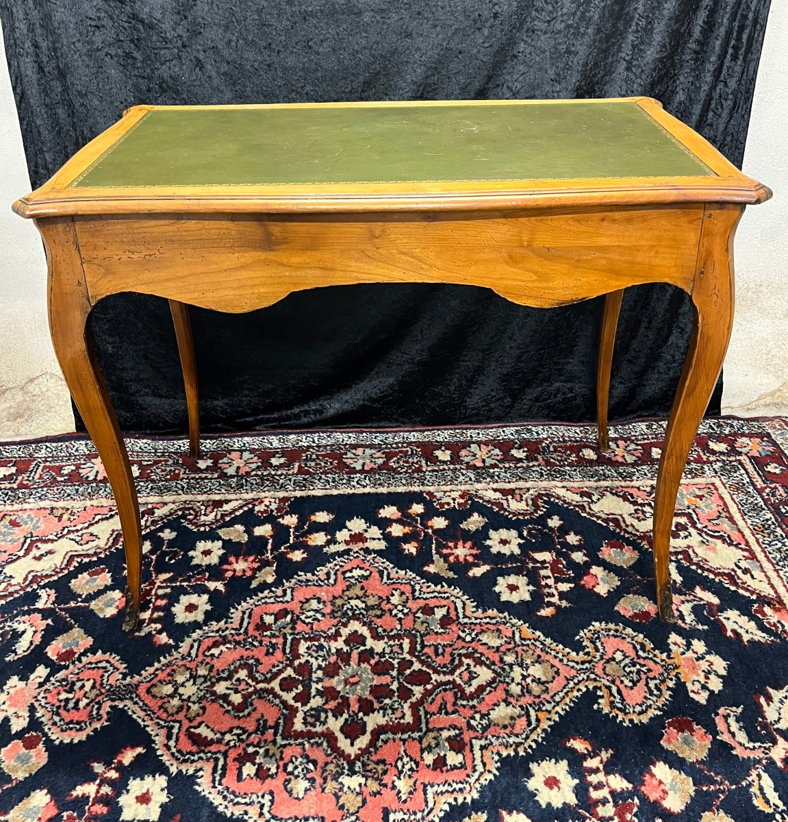 Louis XV Style Desk, Leather Tooled-photo-2