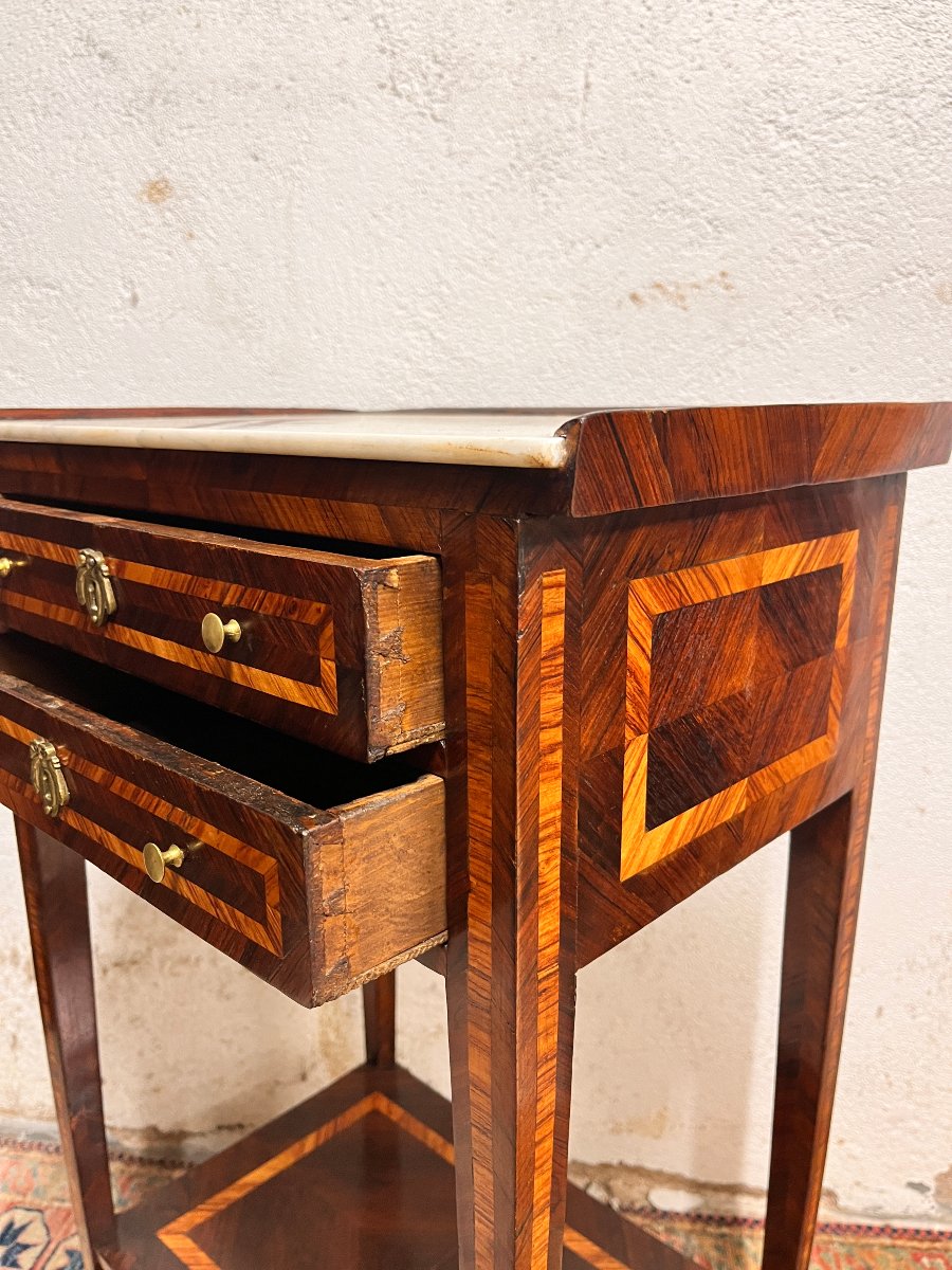 Louis XVI-era Inlaid Nightstand-photo-3