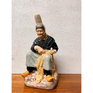 Breton Woman In Desvres Earthenware - Gabriel Fourmaintreaux - Breiz Pierrick