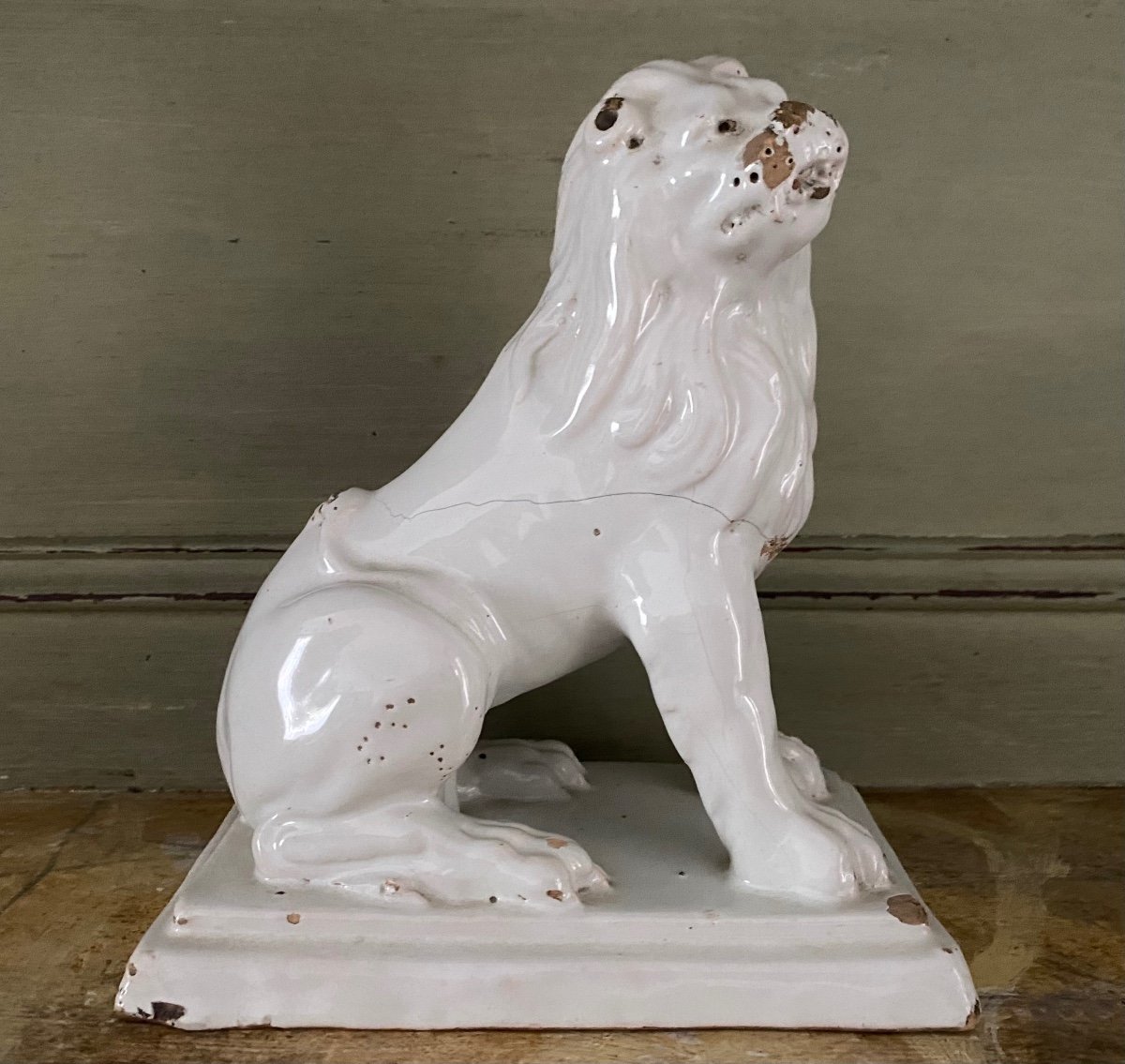 Lion, Earthenware, Rouen, 18th Century