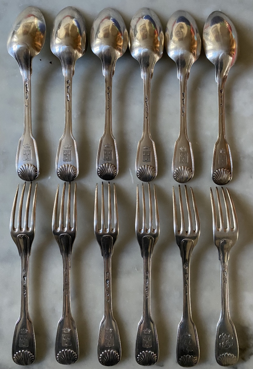 6 Cutlery Sets, Silver, Shell Fillets, Coat Of Arms, Paris, 18th Century