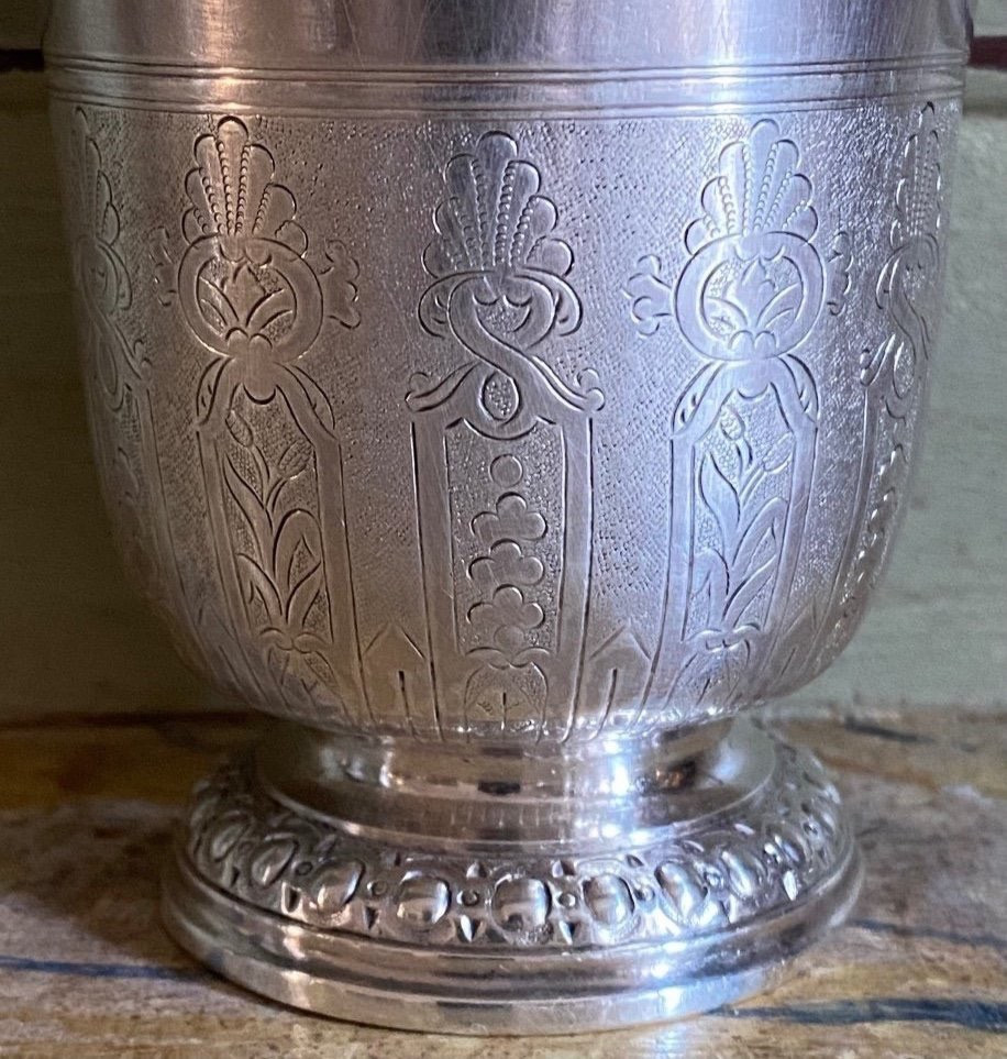 Engraved Tulip-shaped Cup, Silver, Paris, 1754-photo-3