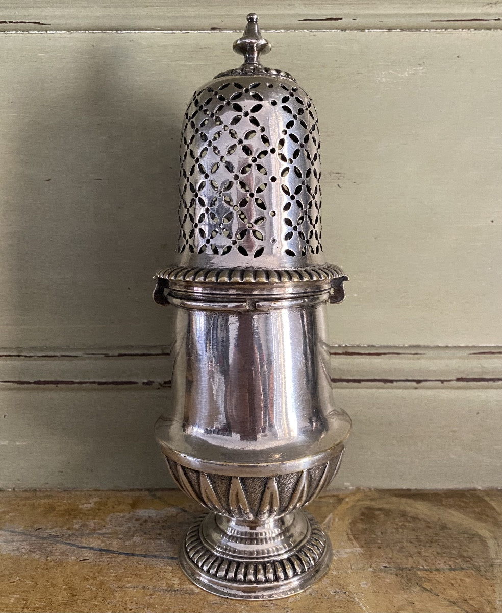 Bayonet-type Powder Compact, Domed Powder Compact, Plated Metal, Silver