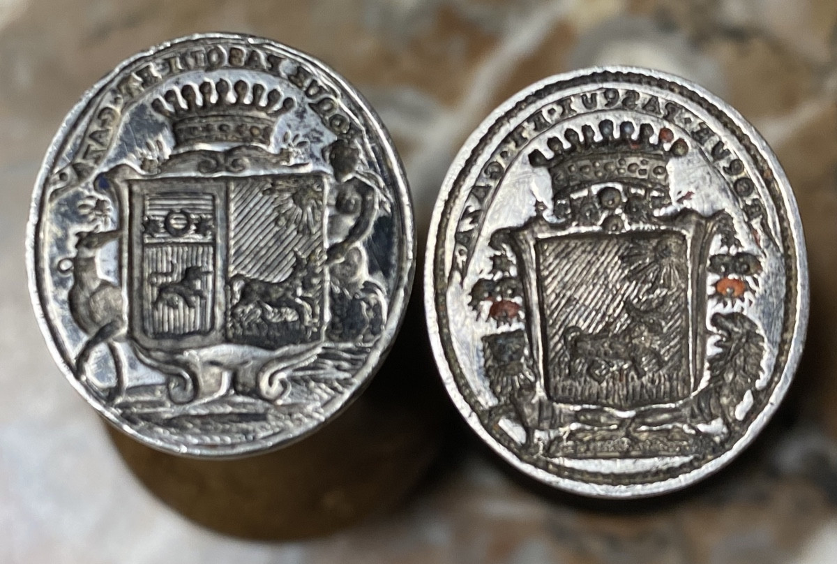 Seals, Silver And Turned Wood, Coat Of Arms