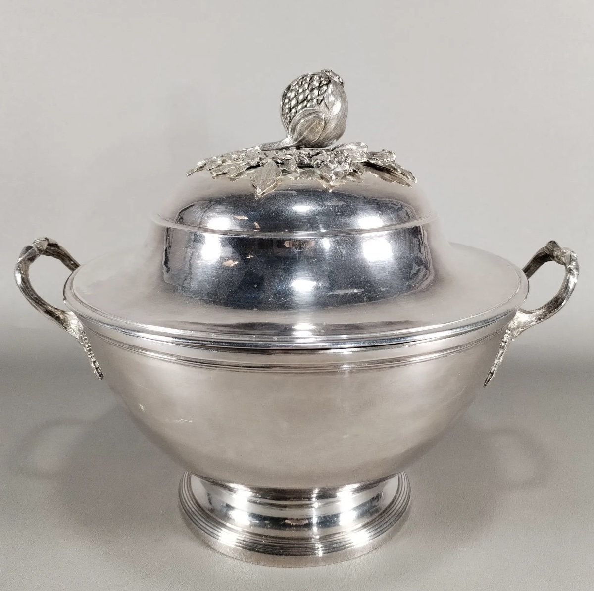 Pot à oille, soupière, argent, Paris 1787