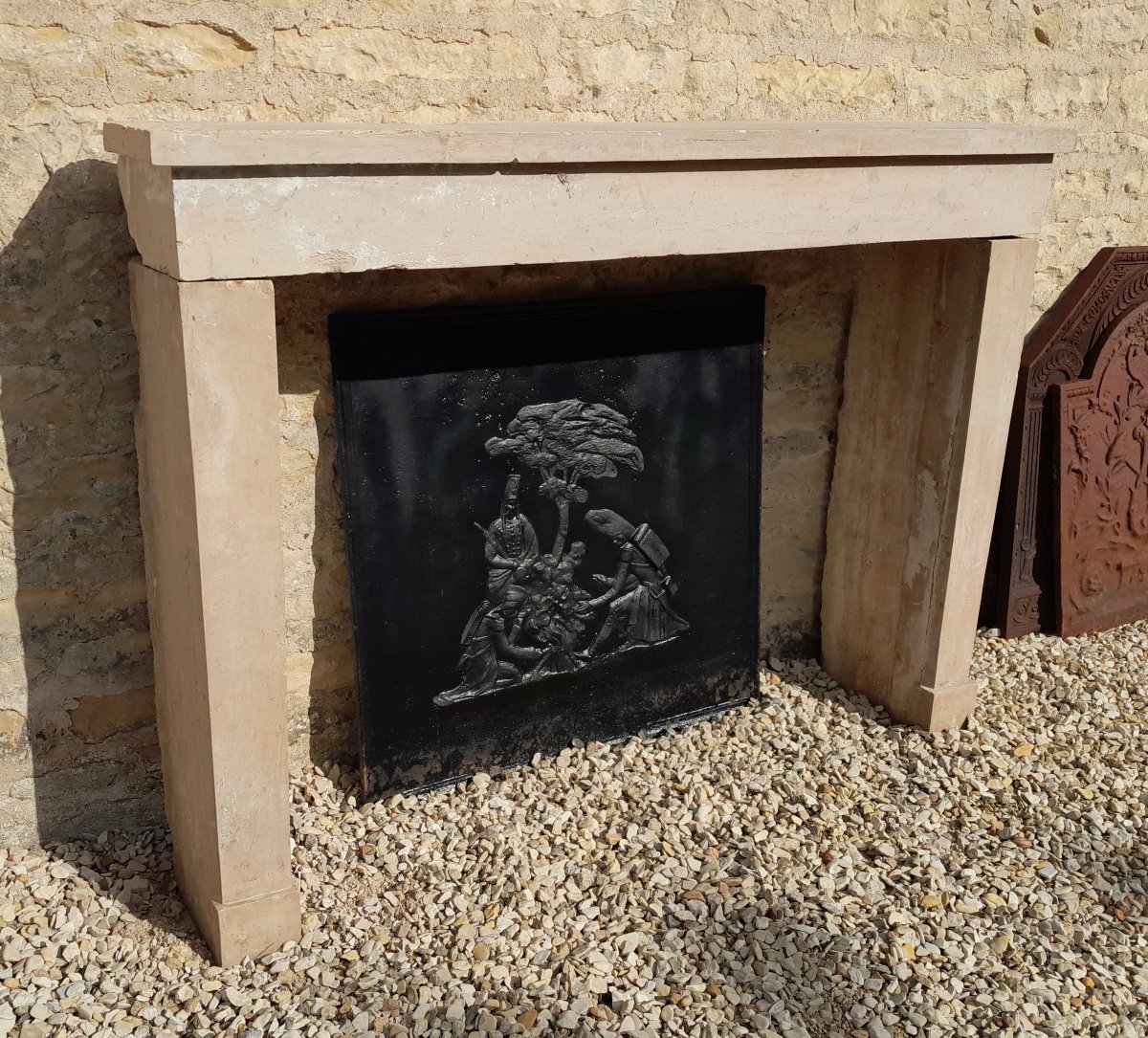 1800 Mantel In Burgundy Stone-photo-3