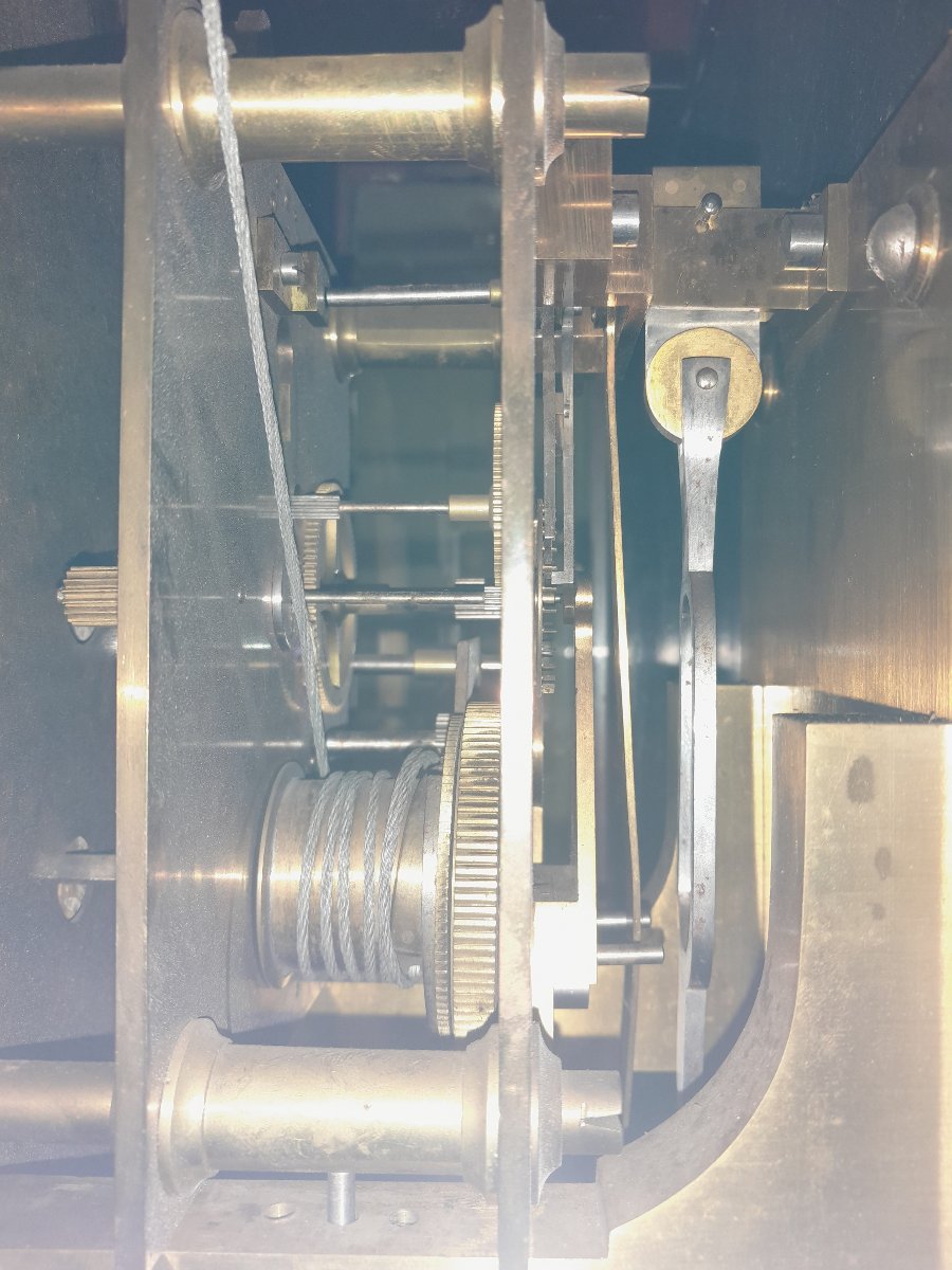 Parquet Regulator Clock With Grand Strike-photo-3