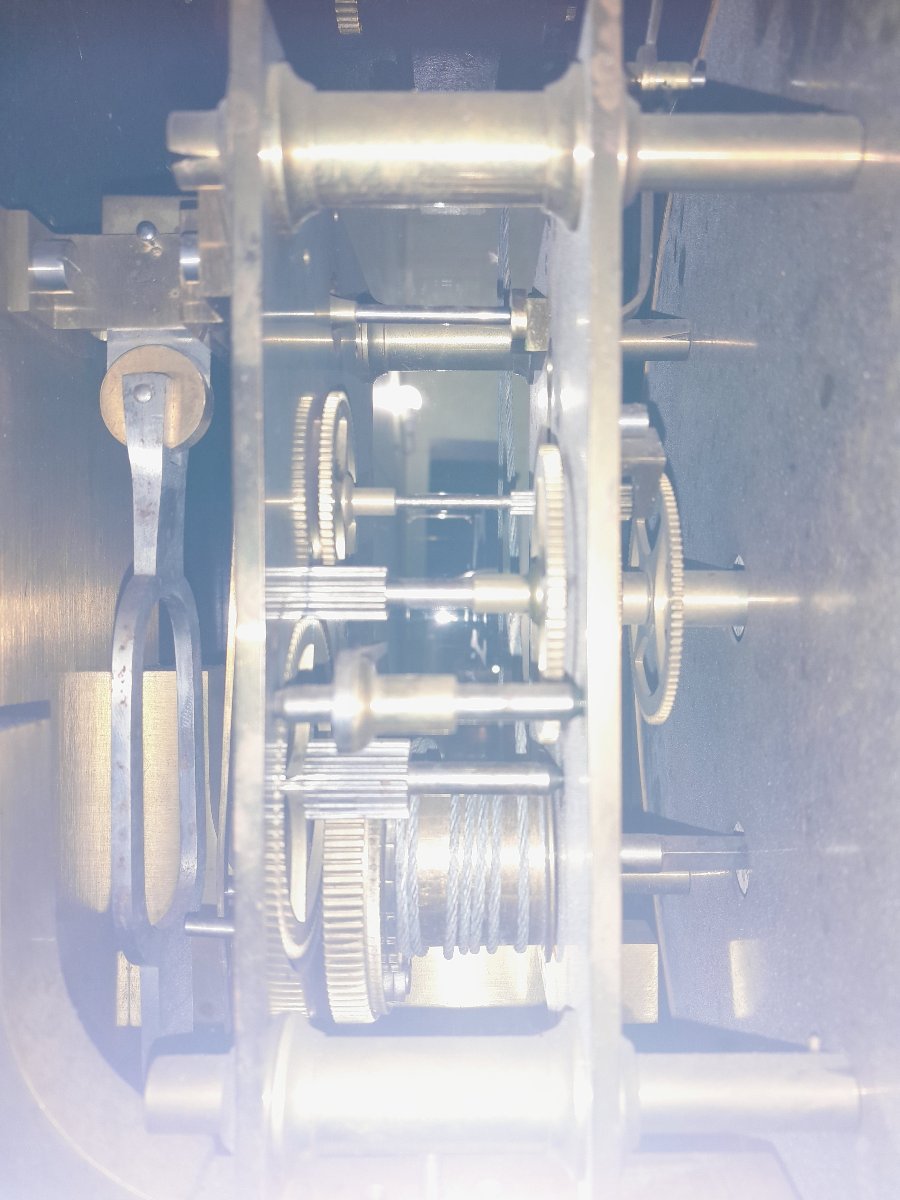Parquet Regulator Clock With Grand Strike-photo-4