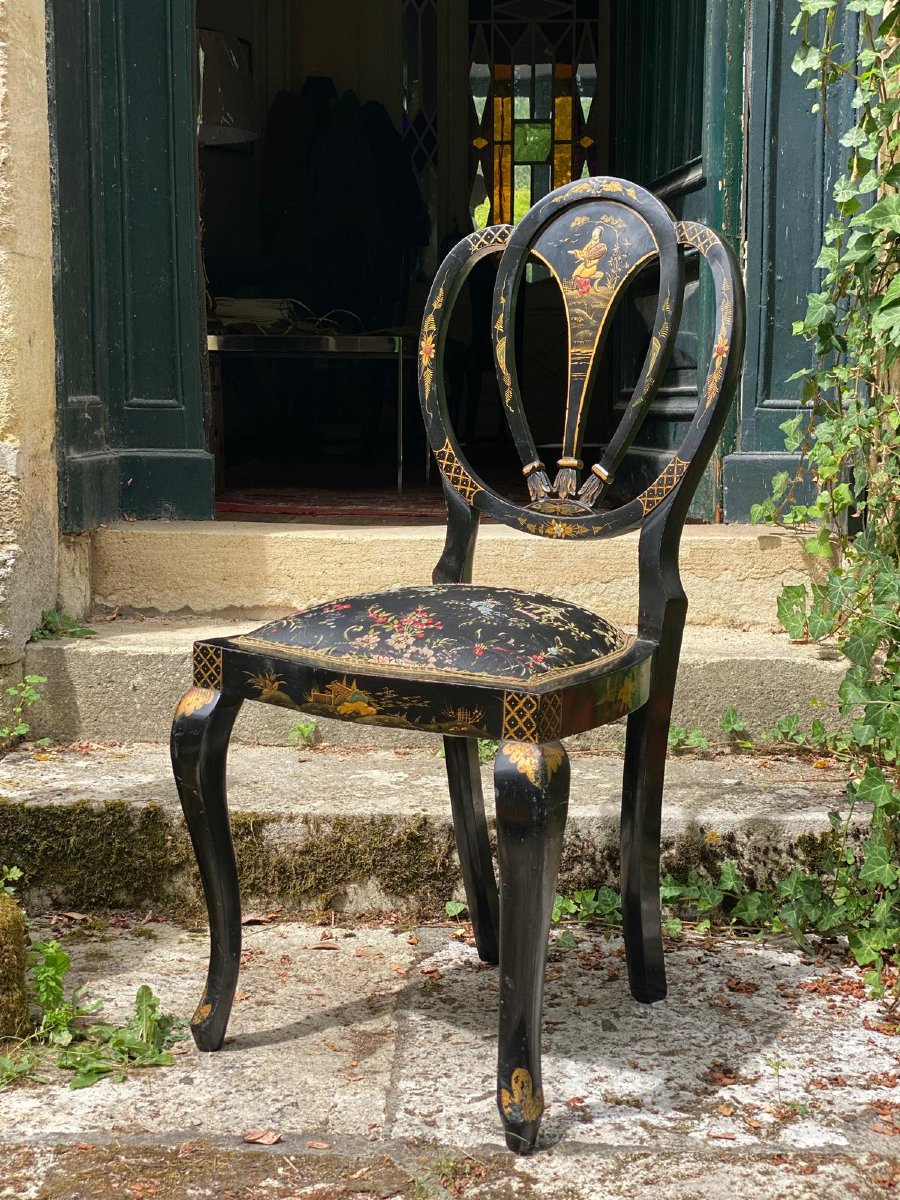 Suite de trois chaises Napoléon III en bois noirci à décor japonisant – XIXe siècle-photo-1
