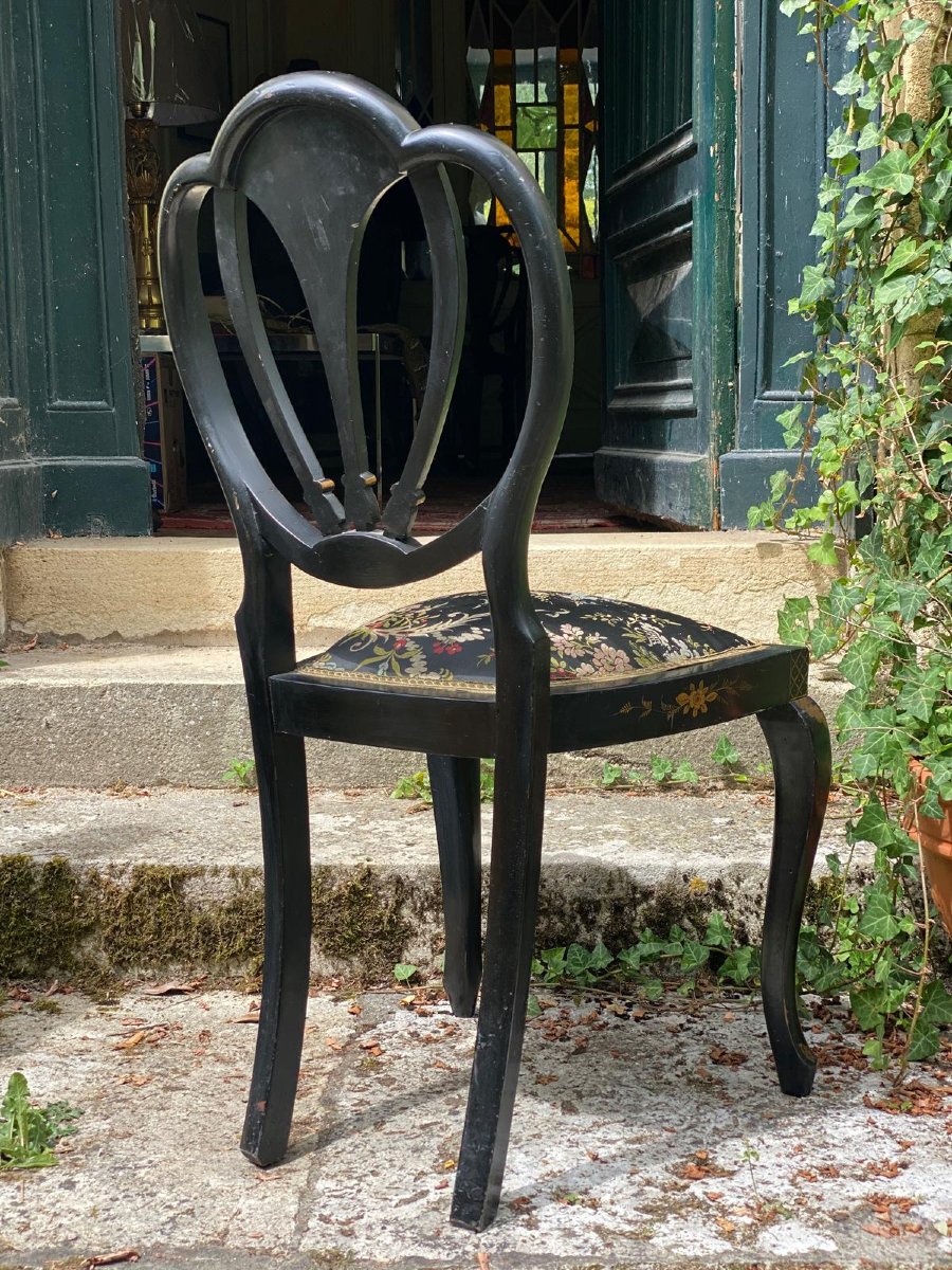 Suite de trois chaises Napoléon III en bois noirci à décor japonisant – XIXe siècle-photo-4