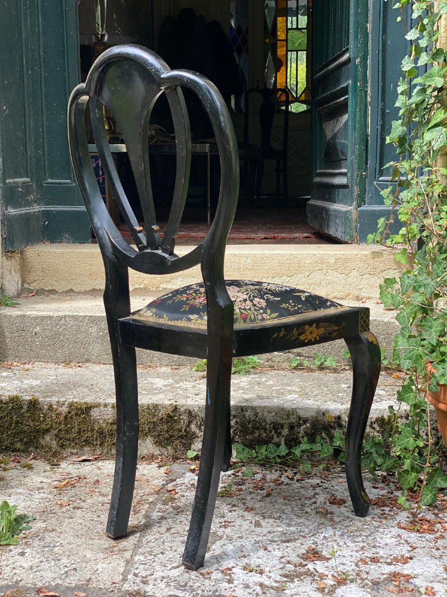 Suite de trois chaises Napoléon III en bois noirci à décor japonisant – XIXe siècle-photo-5