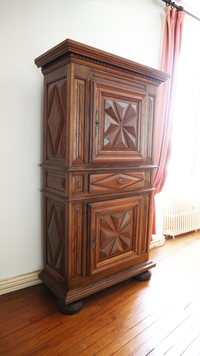 Buffet haut de style Louis XIII – Travail artisanal du XXe siècle-photo-3