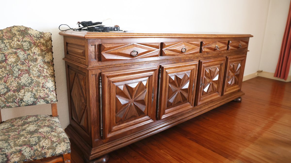 Grande enfilade à quatre portes et quatre tiroirs – Style Louis XIII – Fabrication artisanale-photo-2