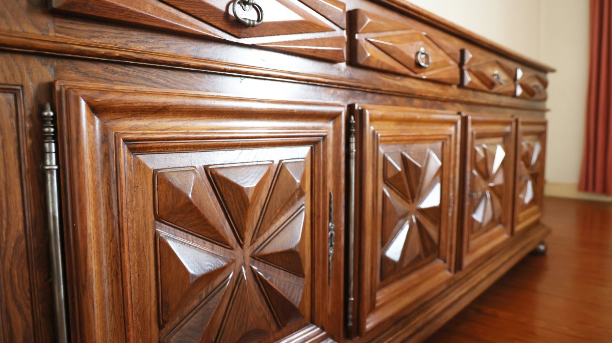 Grande enfilade à quatre portes et quatre tiroirs – Style Louis XIII – Fabrication artisanale-photo-3