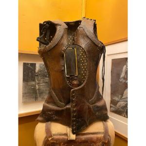 Corset orthopédique d'enfant en cuir et métal – Fin XIX - Début du XXe siècle