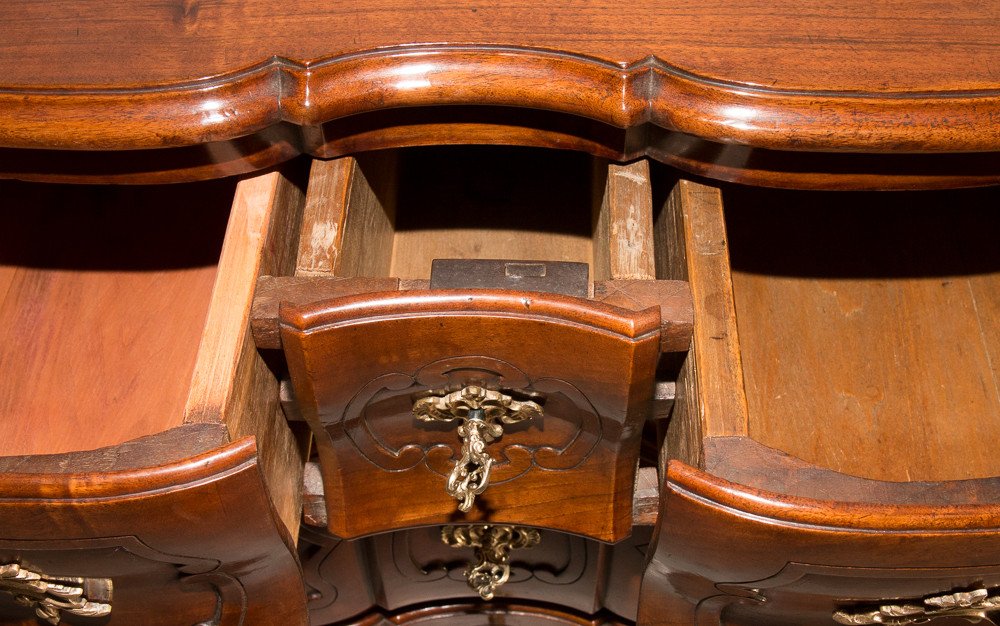 Bordelaise Chest Of Drawers In Walnut Louis XV Period-photo-3