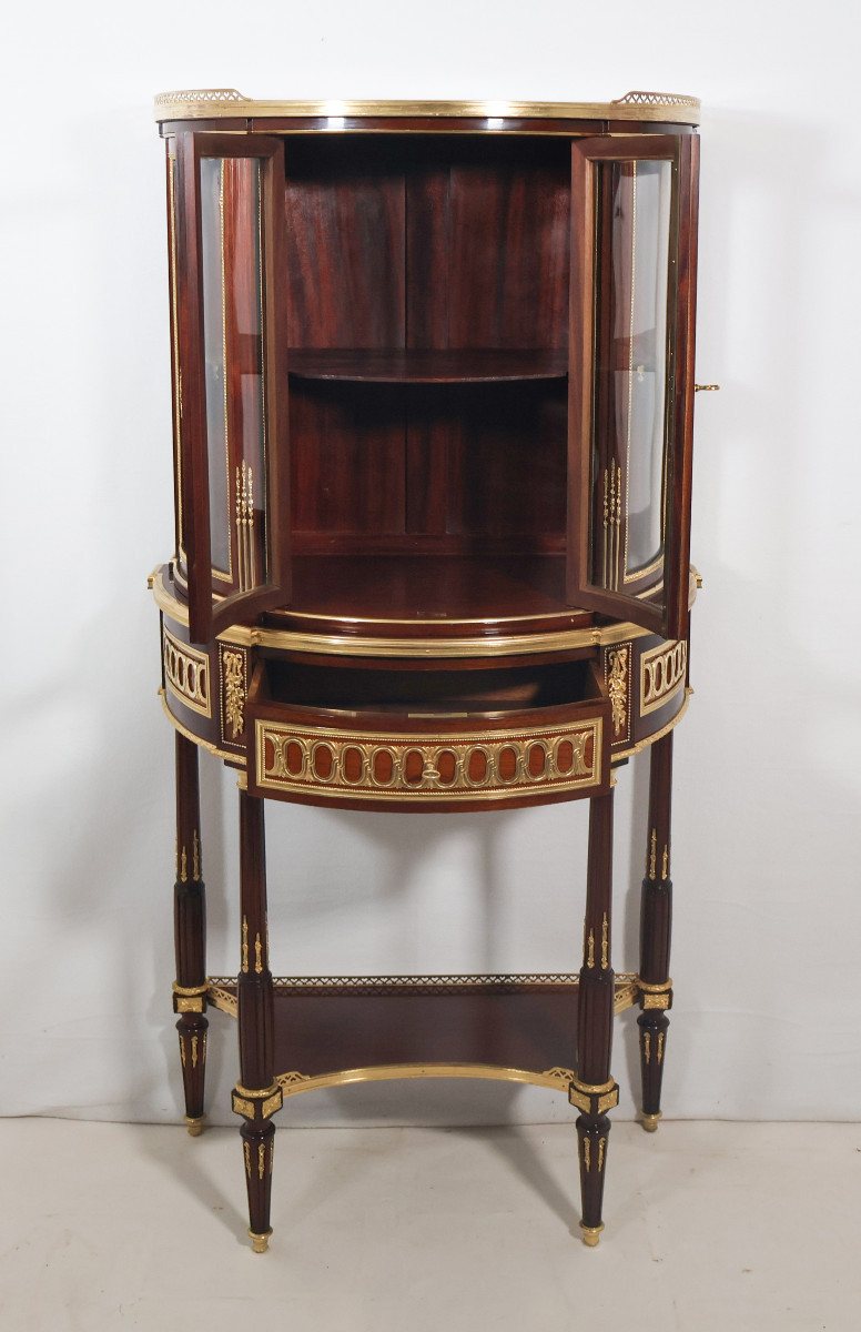 Half-moon Display Case Attributed To Paul Sormani, Late 19th Century-photo-4