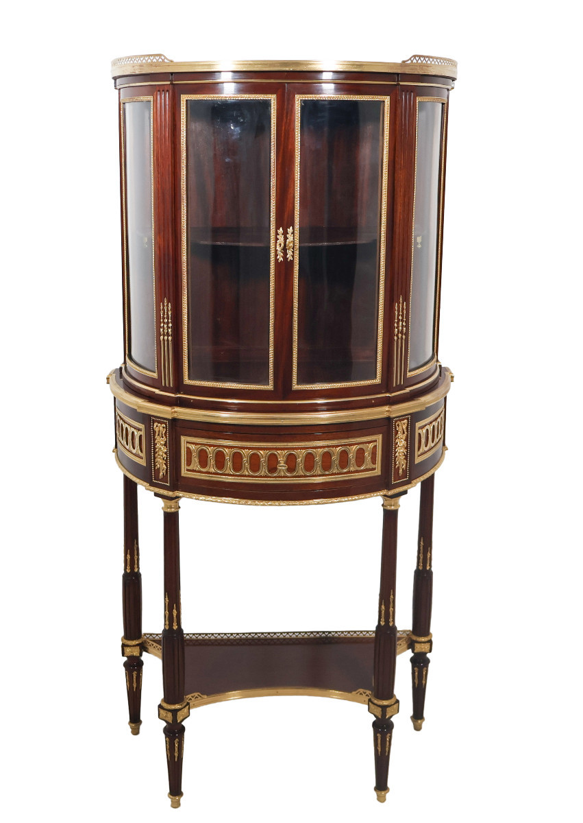 Half-moon Display Case Attributed To Paul Sormani, Late 19th Century