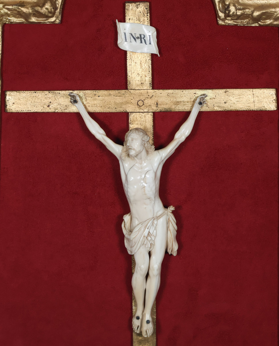 Christ en ivoire provençal d’époque Régence début 18ème siècle-photo-1