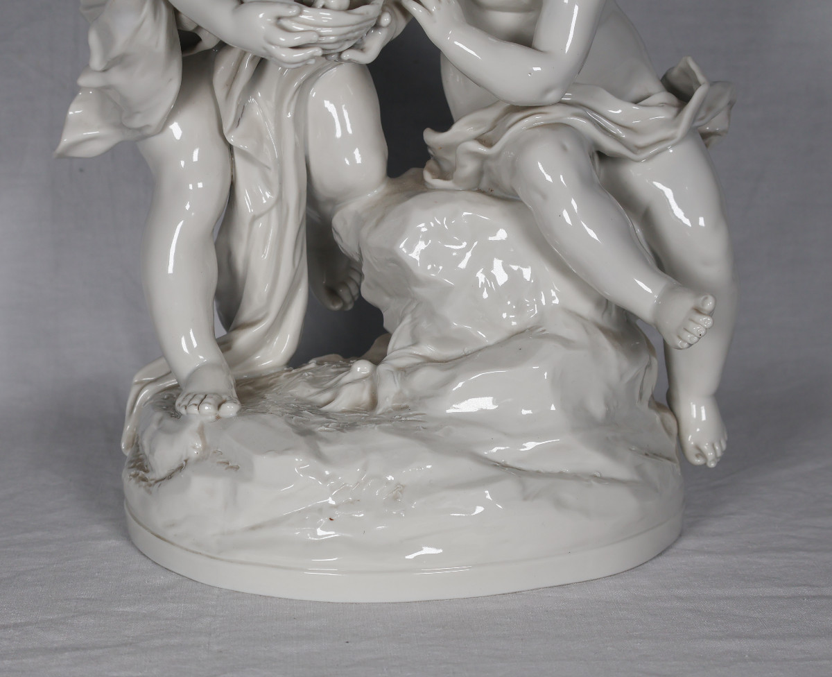 Group Of Children In Capodimonte Porcelain, Late 19th Century-photo-3