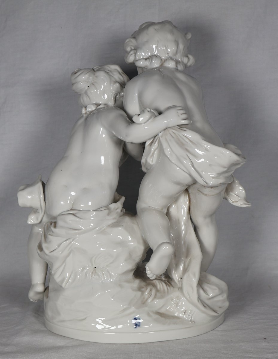Group Of Children In Capodimonte Porcelain, Late 19th Century-photo-3