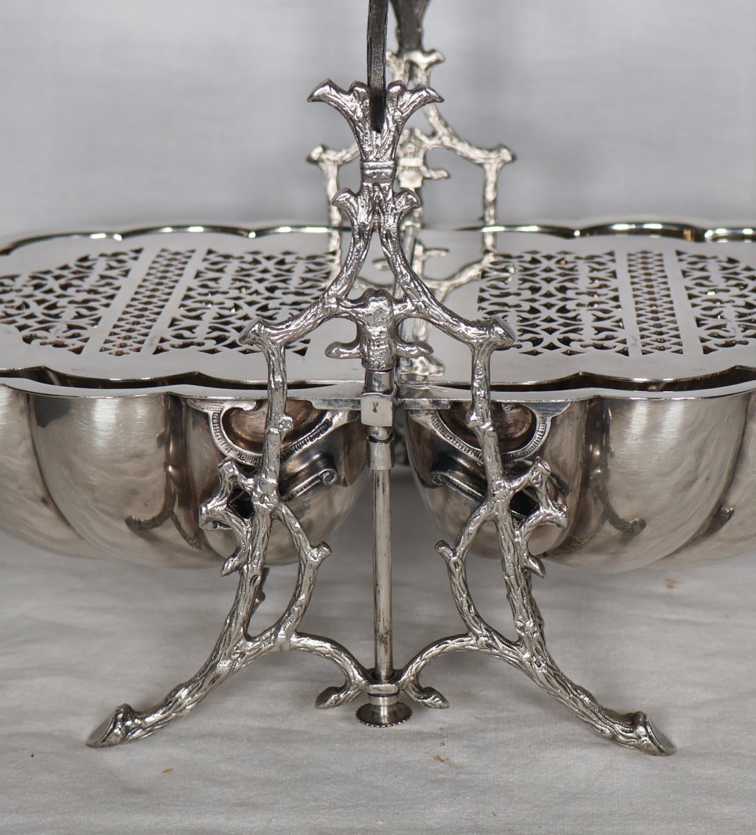 Victorian-era Silver-plated Metal Biscuit Tin -photo-6