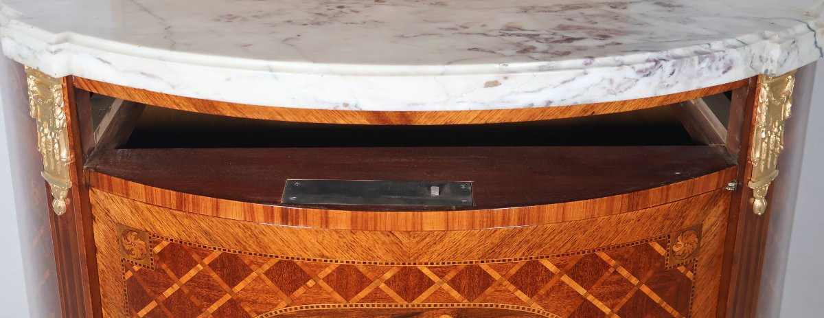 Meuble demi-lune de style Louis XVI fin XIXe siècle -photo-1