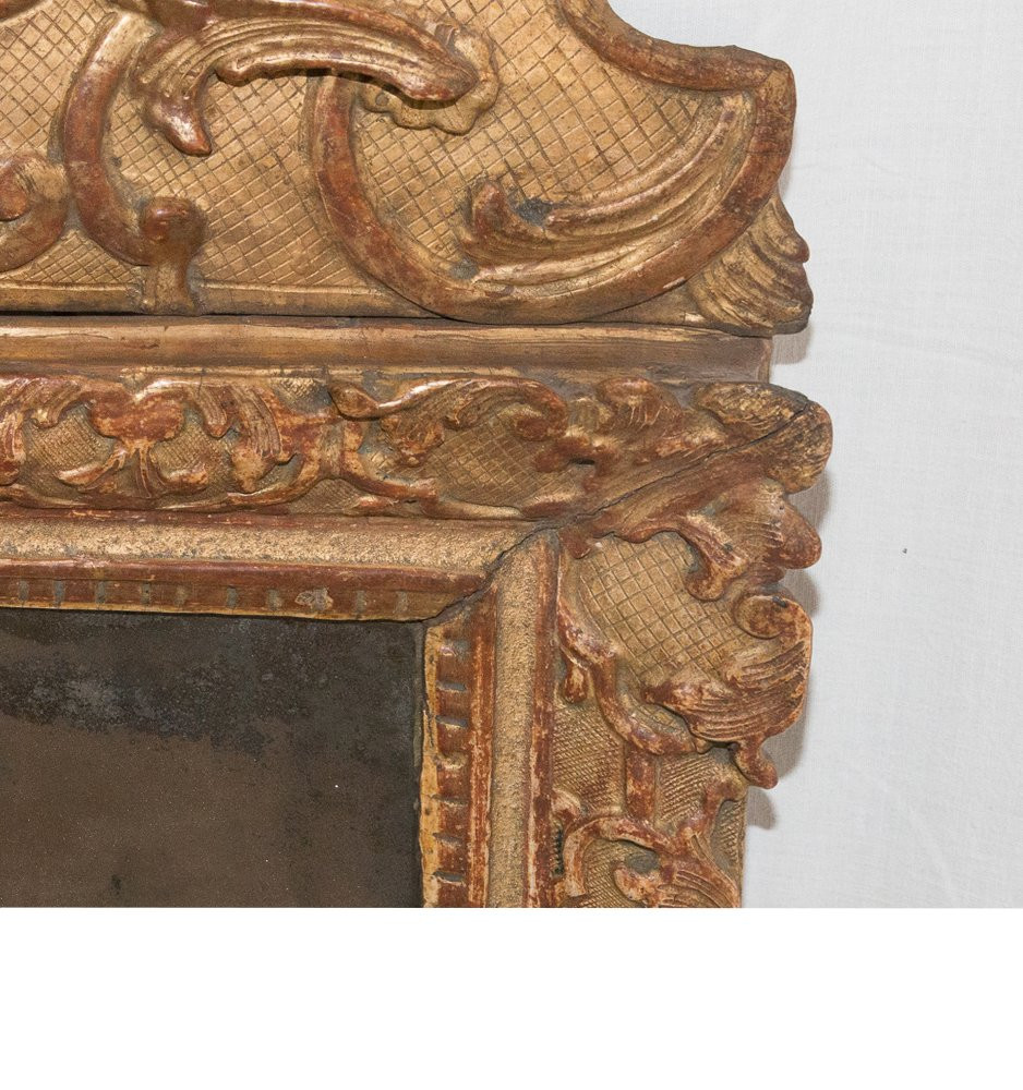 Miroir à fronton d’époque Régence, début XVIIIe siècle.-photo-2