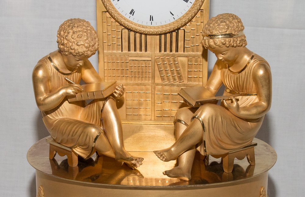 Empire-period Gilded Bronze Bookcase Clock-photo-4