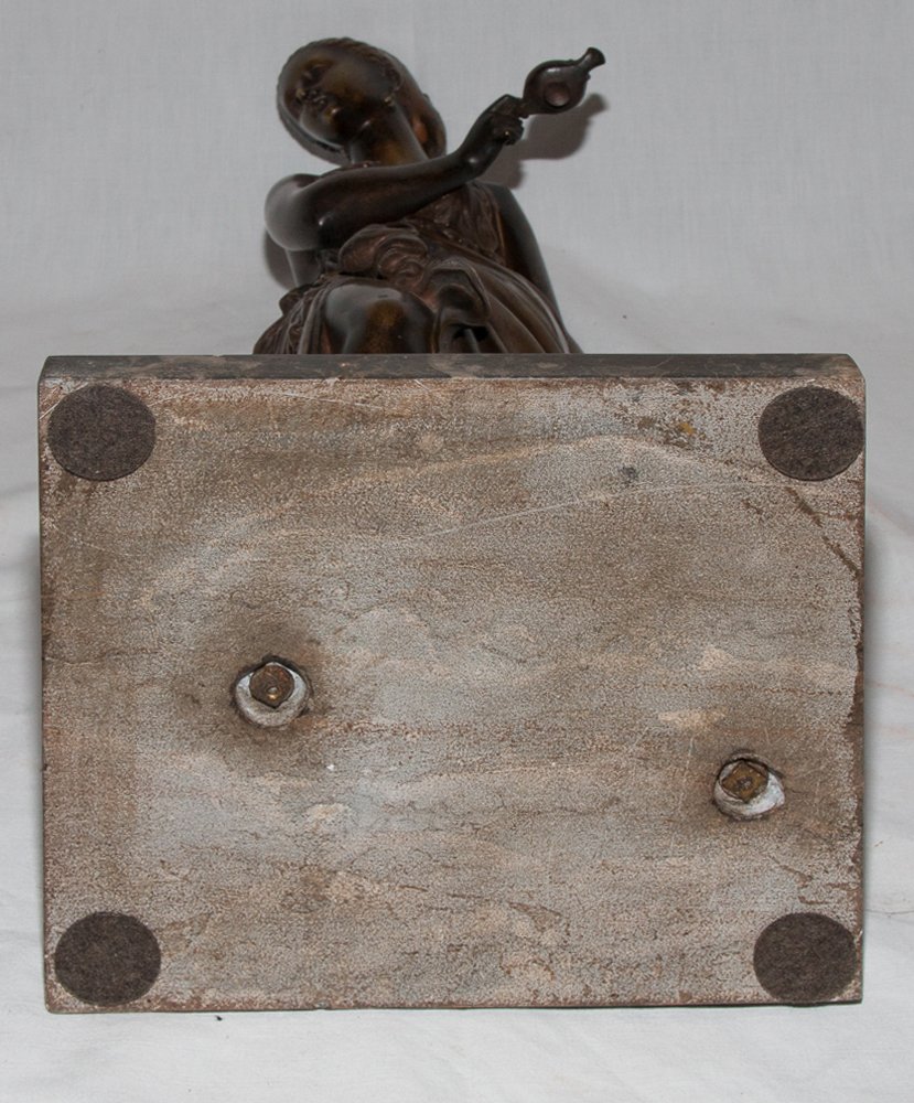 Antique-style Bronze Sculpture Of A Woman, Signed By Peiffer (1832–1886)-photo-4