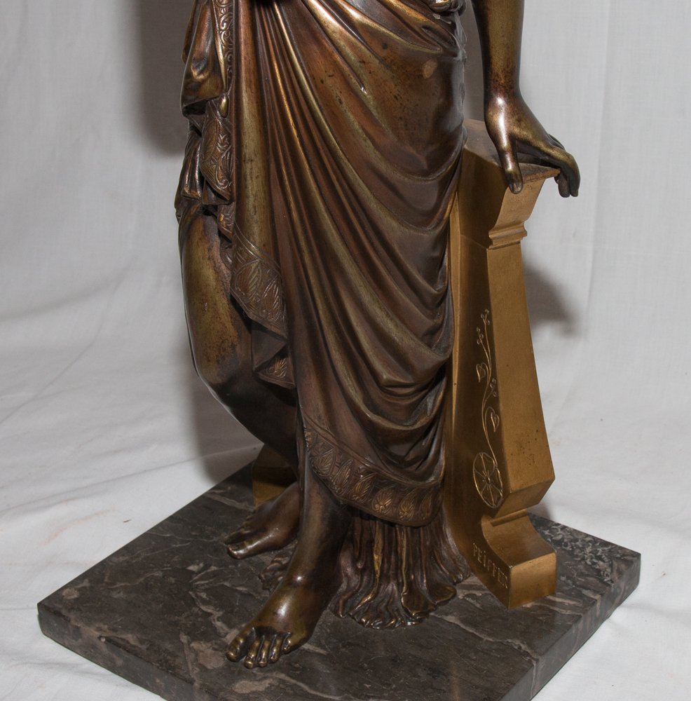 Antique-style Bronze Sculpture Of A Woman, Signed By Peiffer (1832–1886)-photo-8