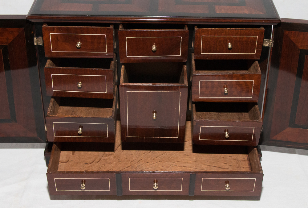 Small Travel Cabinet Epoque Early Eighteenth Century-photo-3