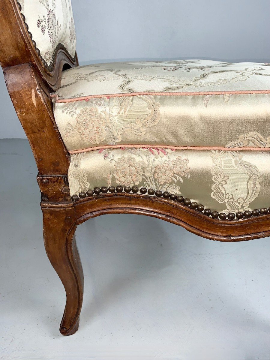 Ancienne Large Chaise 18 ème Louis XV Bois Sculpté soie Moulurée Noyer Midi Chauffeuse 1750  x 2 60cm-photo-3