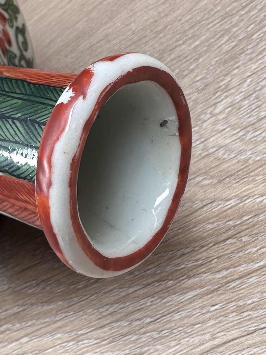 Antique Chinese Famille Verte Lettered Kangxi Scroll Porcelain China Vase-photo-3