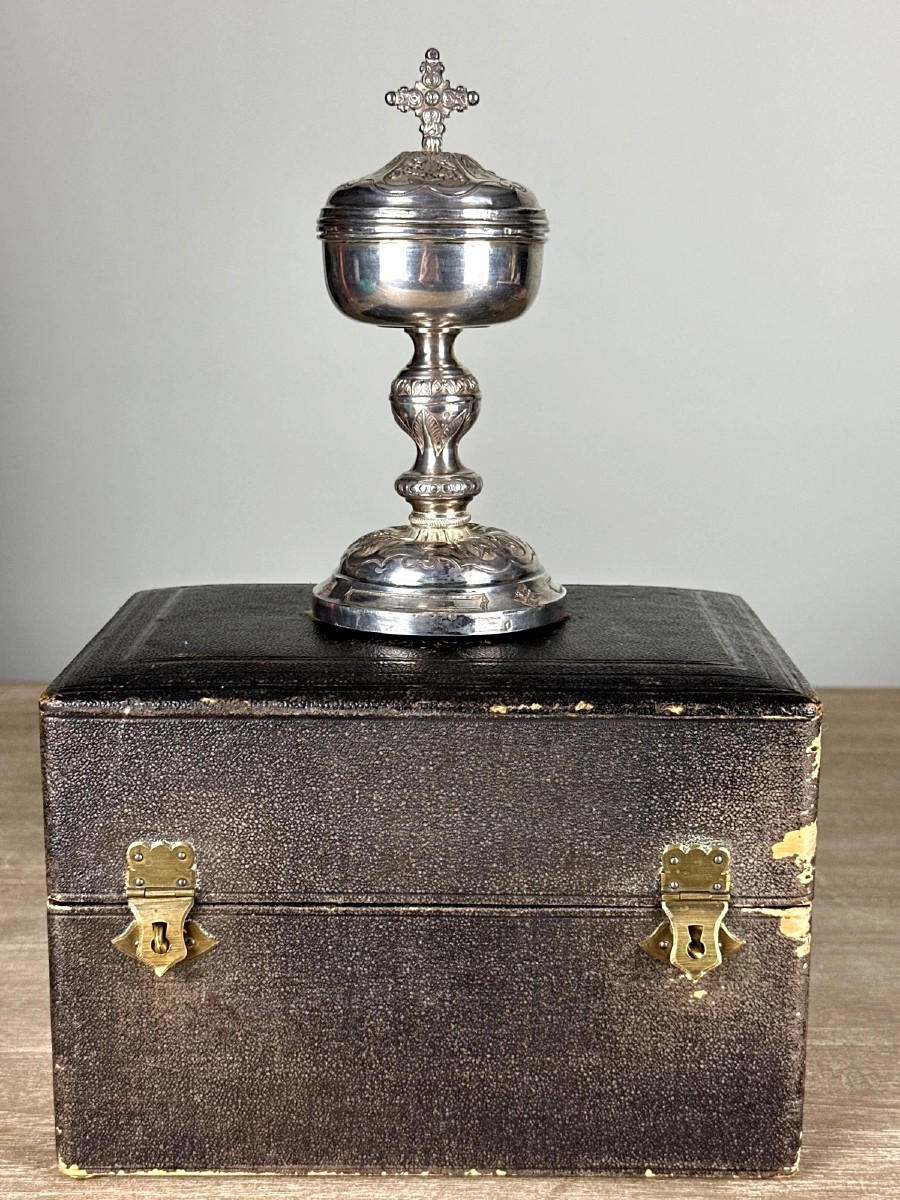 Solid Silver Ciborium In A Case, Favier Frères Lyon, For Religious Mass-photo-1
