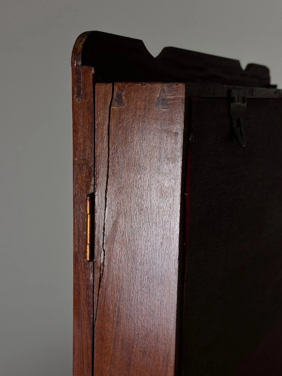 Carved Mahogany Glass Shelf For Netsuke Or Small Objects, China, Circa 1930 – Cabinet Of-photo-2