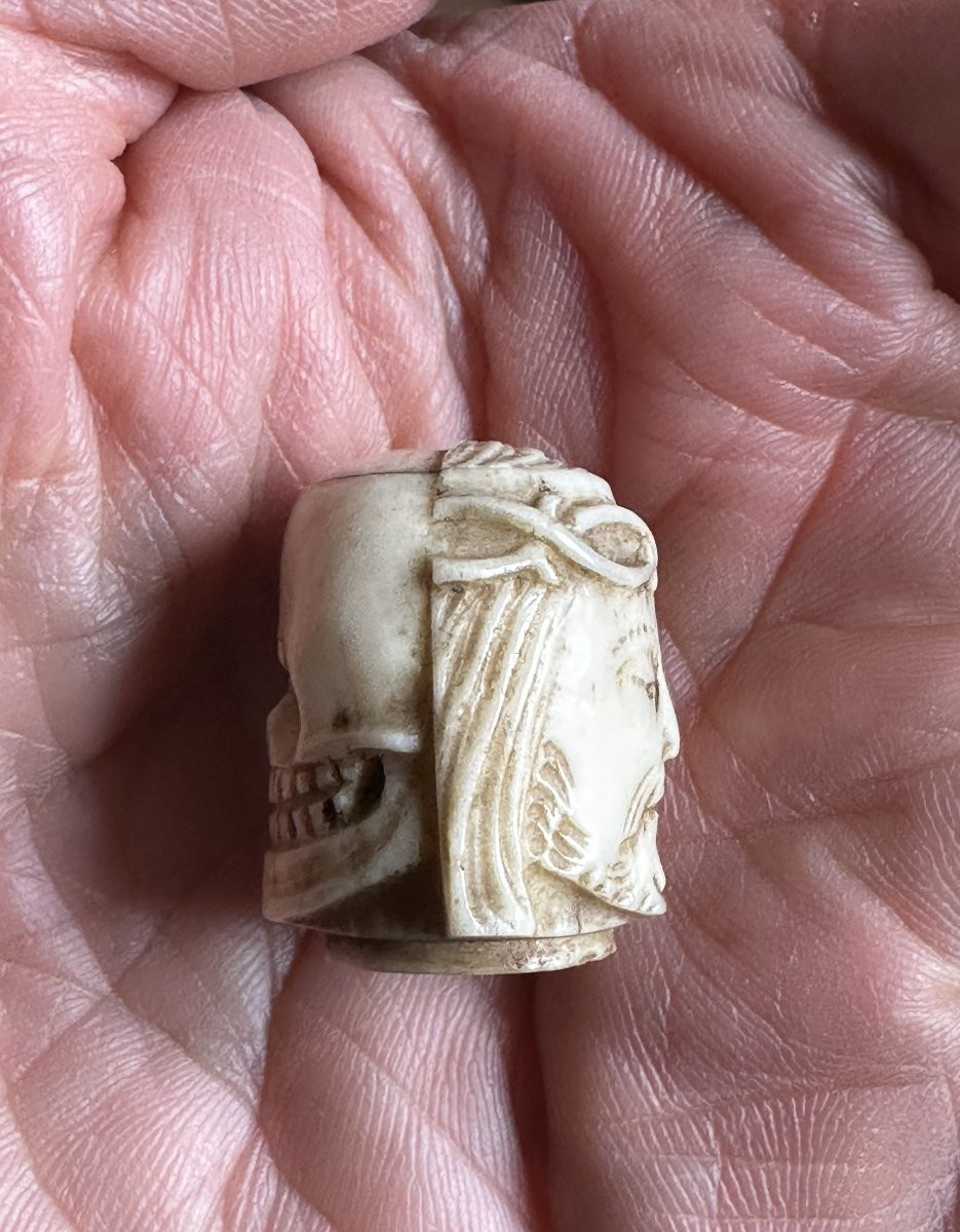 Grain de Chapelet 3cm Memento Mori visage christ tête de mort vanité 18e Ivoire -photo-1