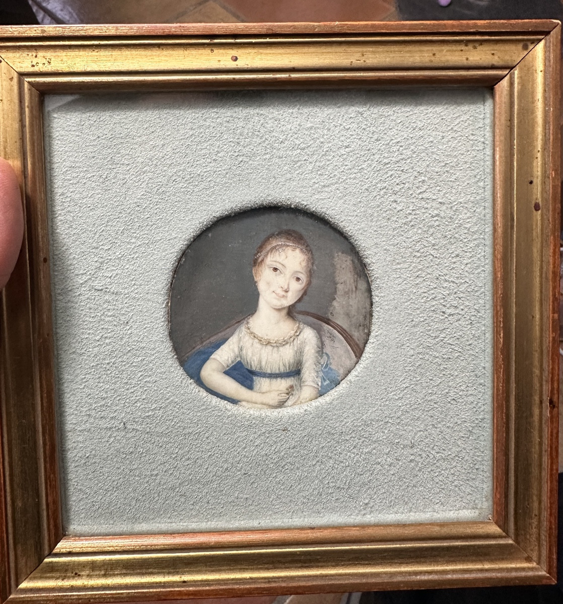 Tableau Miniature portrait de jeune fille à la rose Baron de Condé louis XVI 